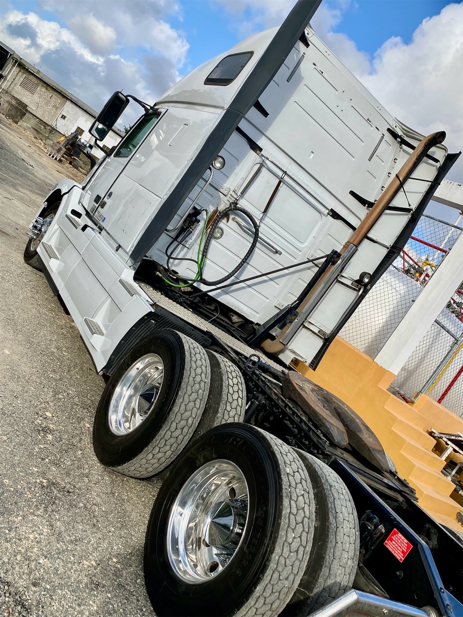 camiones y vehiculos pesados - Volvo 2016 9
