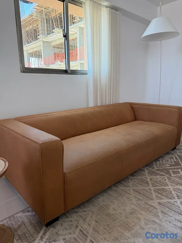 muebles y colchones - Mueble/ sofá en piel comprado en Ilumel RD$55,000.00 7