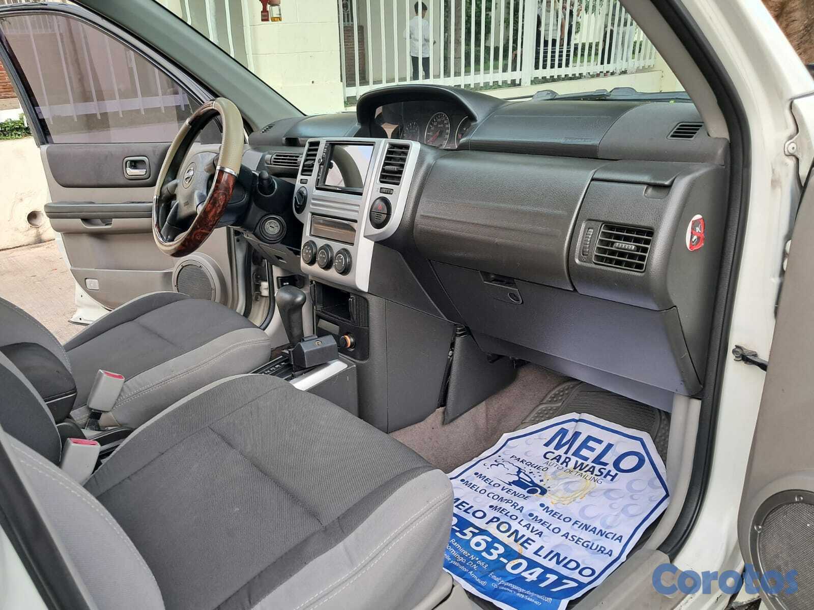 jeepetas y camionetas - NISSAN XTRAIL 2007 5