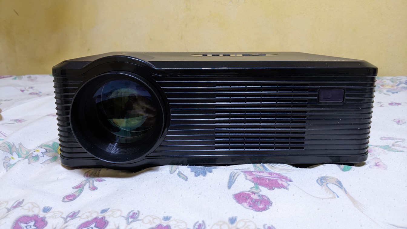 accesorios para electronica - Projector FUGETEK FG-857 720P LED
