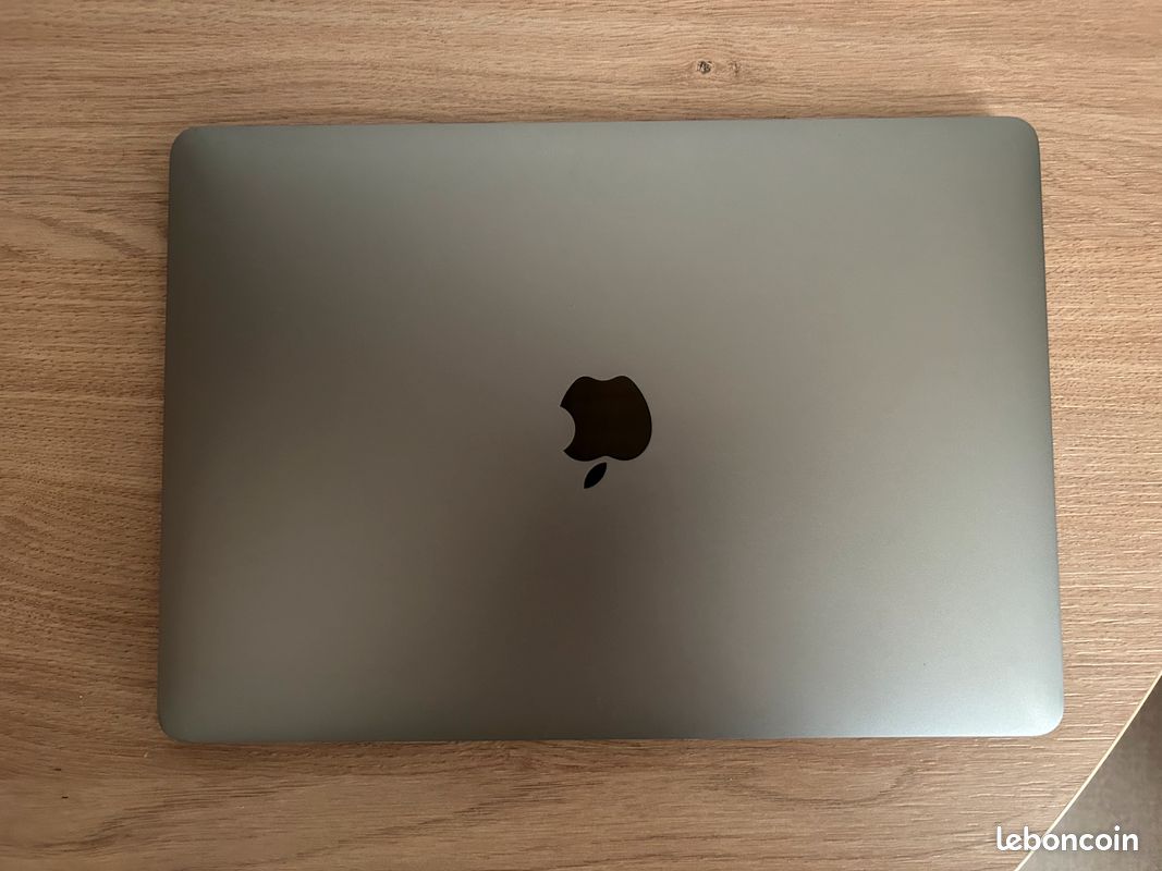 computadoras y laptops - macbook pro 2017 corei5 8g de ram ssd 128g solido 2