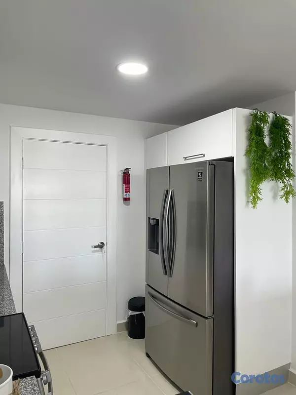 apartamentos - Juan Dolio hermoso apto. en 2da linea de playa finamente amueblado 14