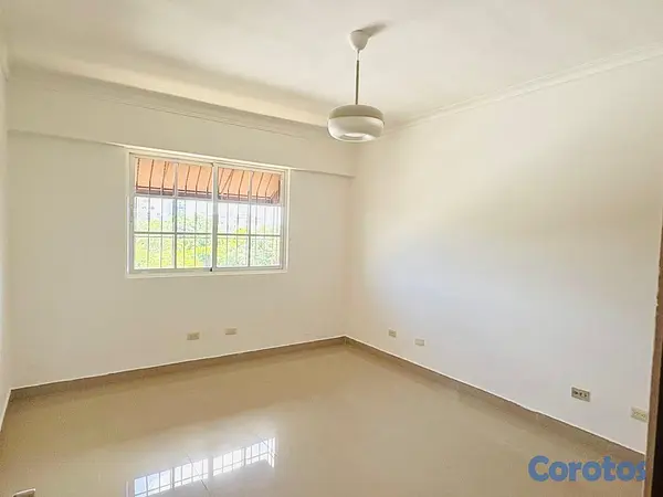 apartamentos - Alquiler Apartamento 3 Hab en El MILLON 10