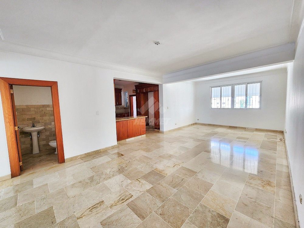 apartamentos - ESPACIOSO APARTAMENTO CON ELEVADOR LA TRINITARIA 4