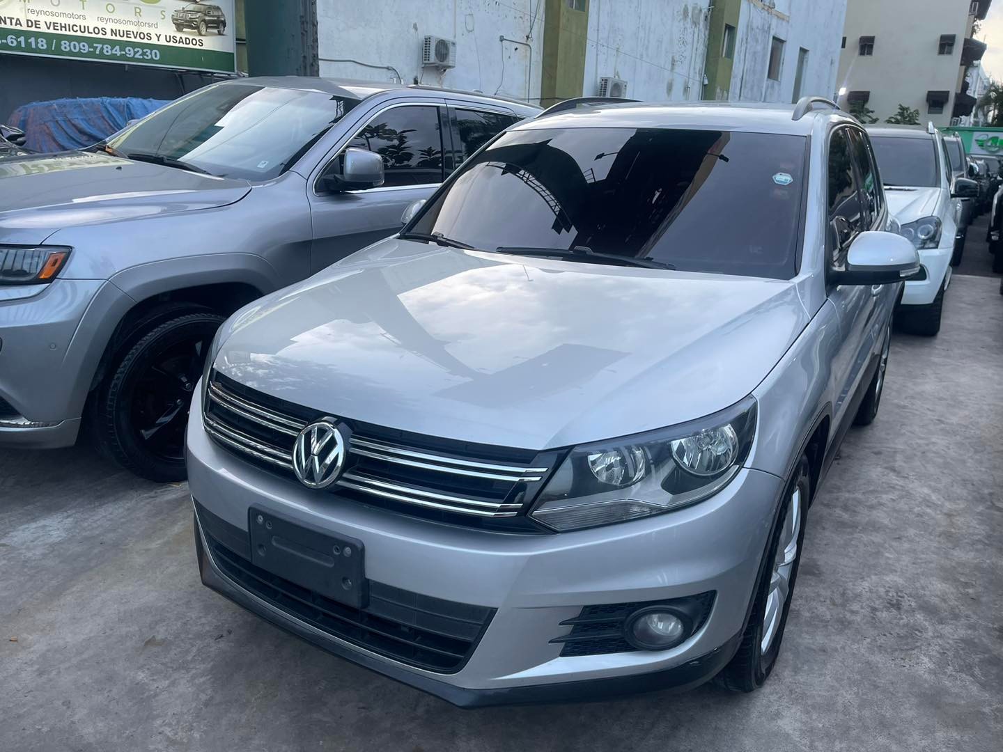 jeepetas y camionetas - VOLKSWAGEN TIGUAN 2016 
