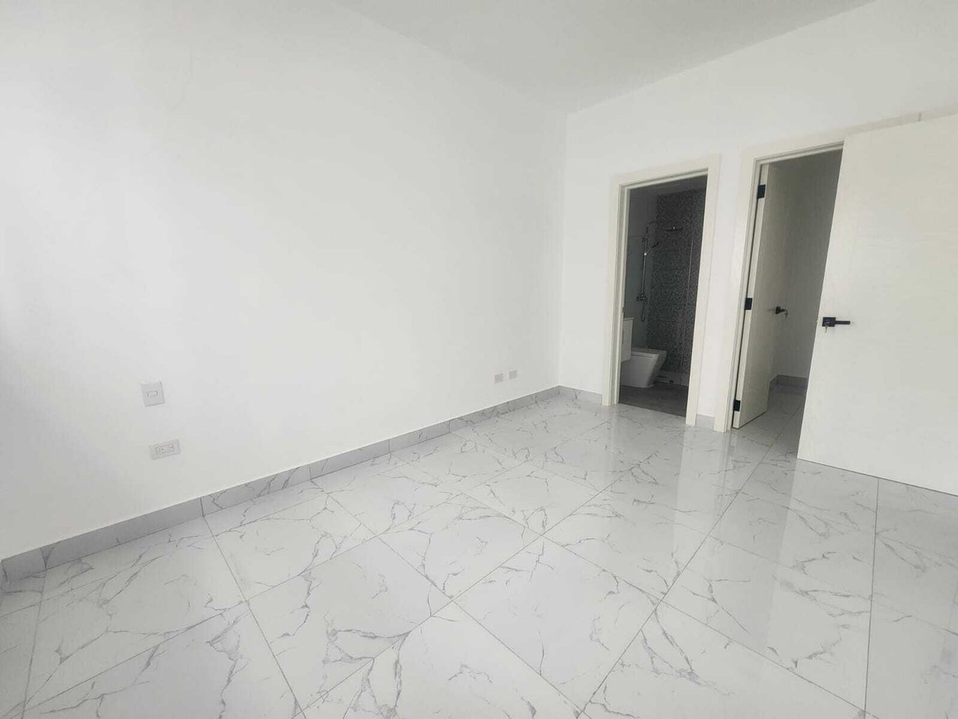 apartamentos - Apartamento en alquiler Evaristo Morales  3