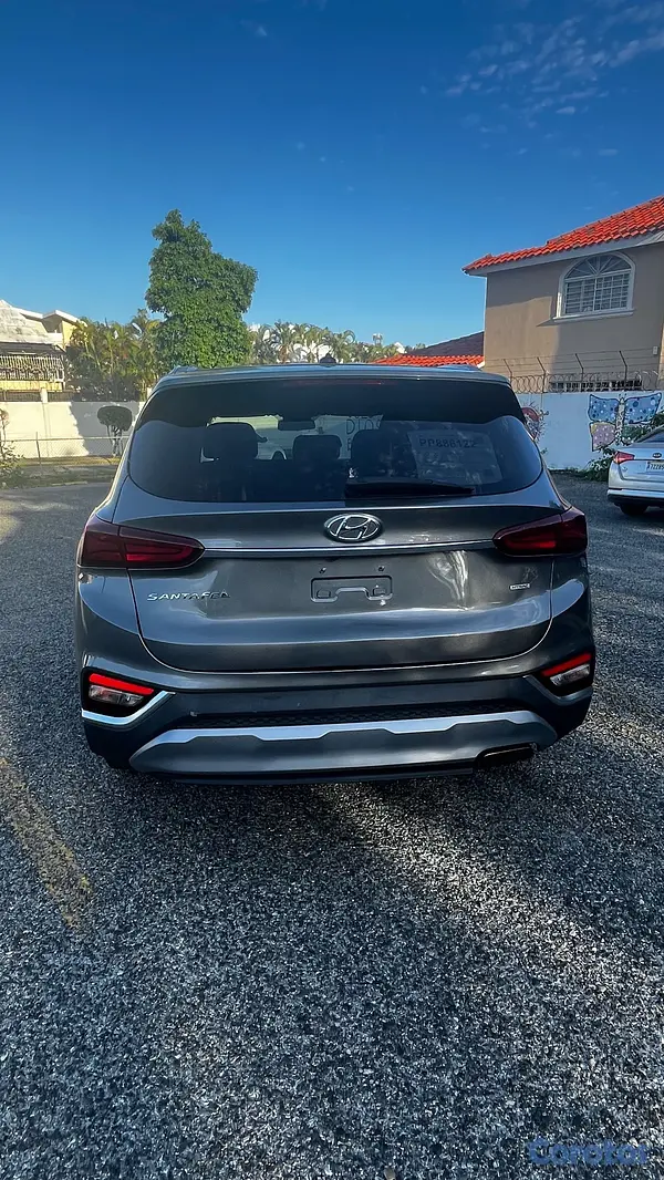 jeepetas y camionetas - Hyunday Santa Fe 2020 8
