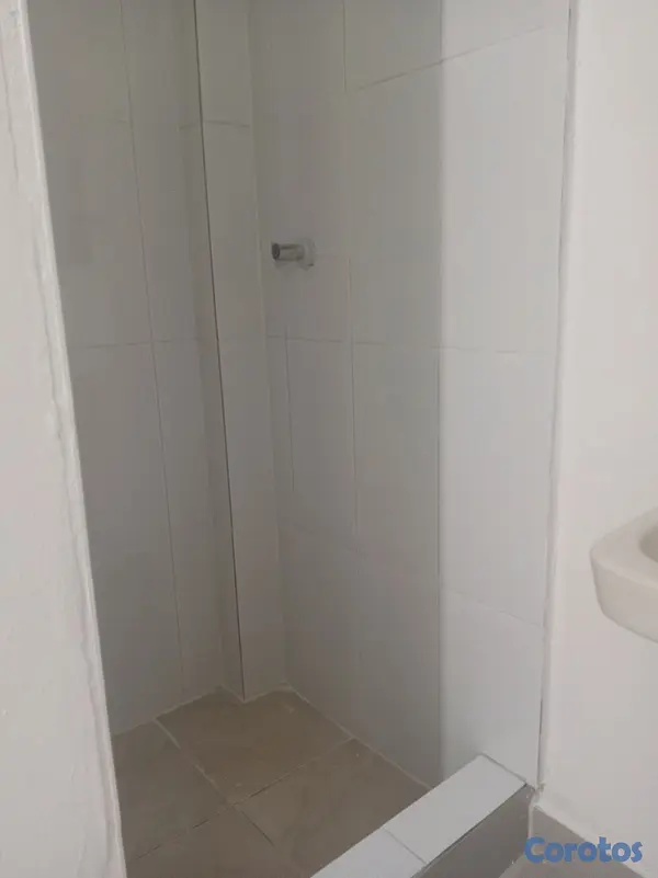 apartamentos - Alquilo habitación tipo apartamento estudio  9