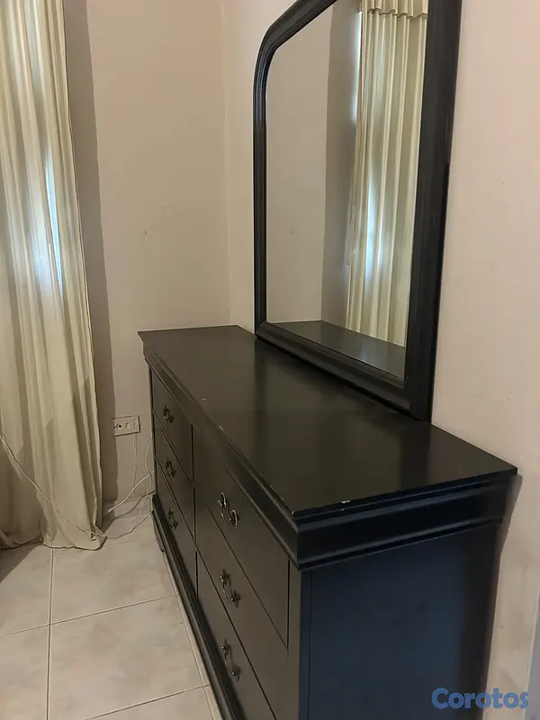 muebles y colchones - VENDO GAVETERO IMPORTADO MADERA 2