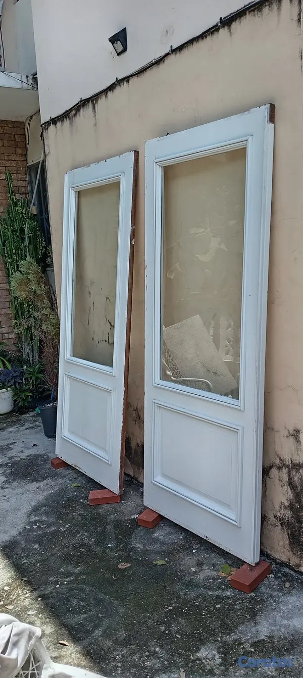 decoración y accesorios - Puertas de cedro importado tratado con transparenc 3