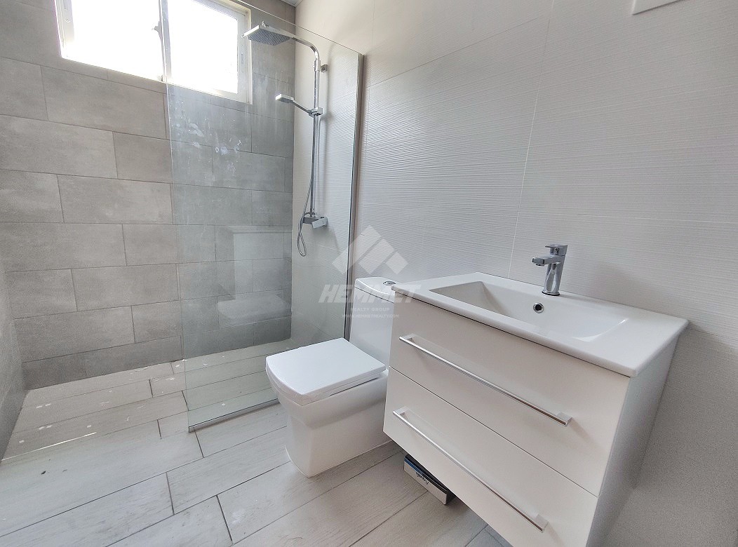 apartamentos - 1ER NIVEL CON 76 MTS2 PATIO PRIVADO Y GYM LOS LAURELES SANTIAGO  9
