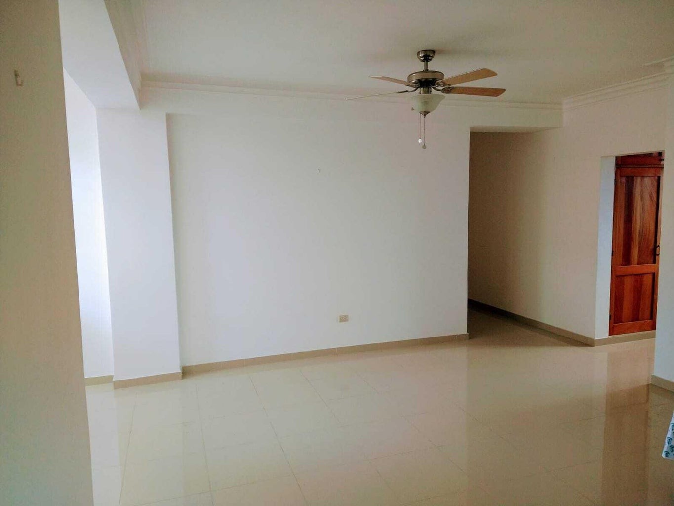 apartamentos - Apartamento con Tres Habitaciones Amplias en Villa Marina a la Venta 0