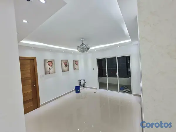 apartamentos -  Apartamento en Venta, Residencial Colinas III, Santo Domingo Oeste. 7