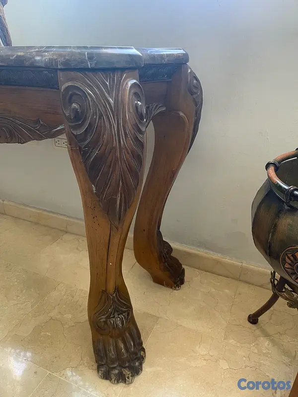 decoración y accesorios - Mesa de caoba (NEGOCIABLE) 2