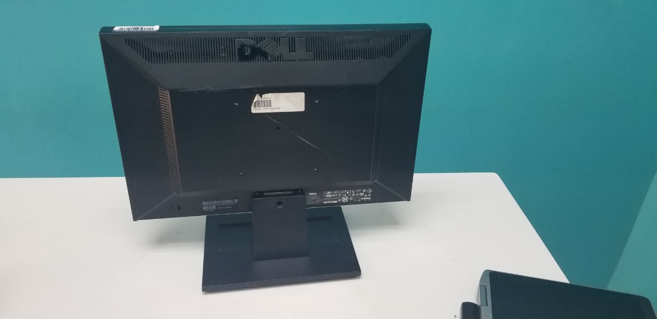 computadoras y laptops - MONITOR  LCD DELL E1909W  VGA  19.Pulgada/ALTO CONSTRASTE, BRILLO Y CAPACIDAD