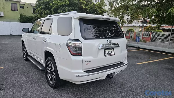 jeepetas y camionetas - Toyota 4runner límited 2020 10