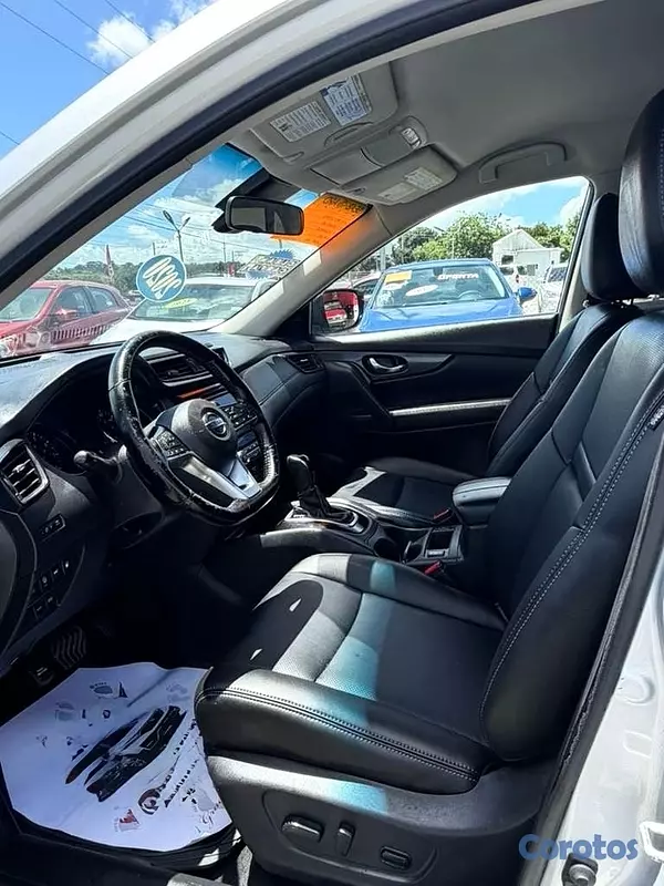 jeepetas y camionetas - Nissan Rogue 2020 
 8