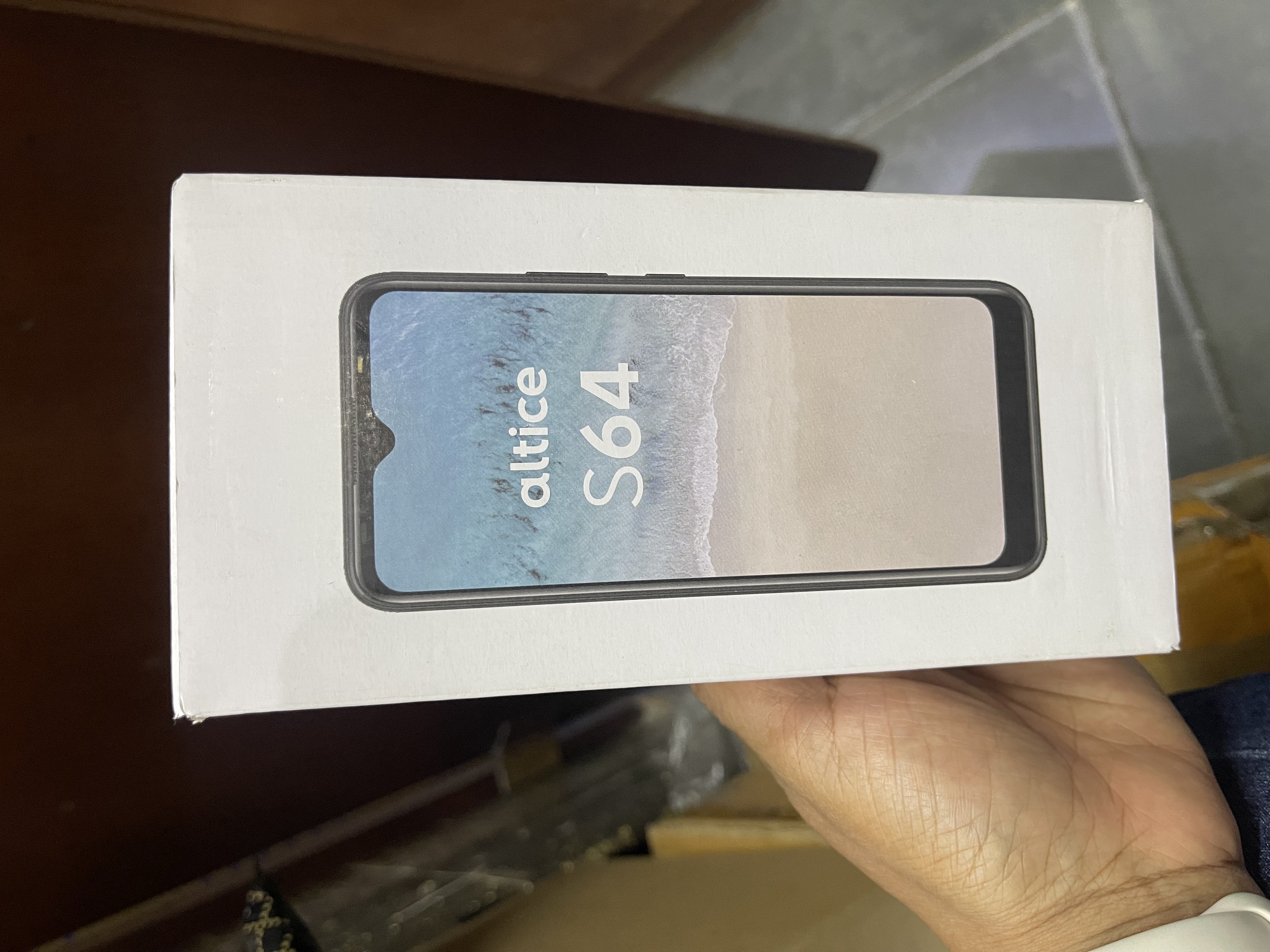celulares y tabletas - Celular ALTICE S64