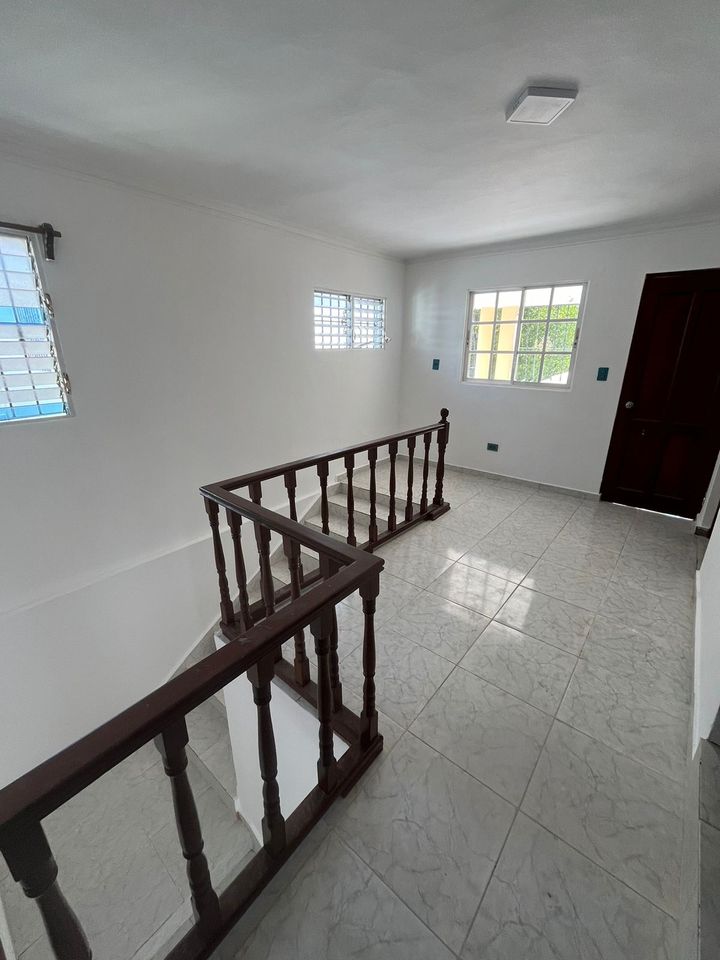 casas - Casa en venta Alma Rosa II, Sto. Dgo. Este 4