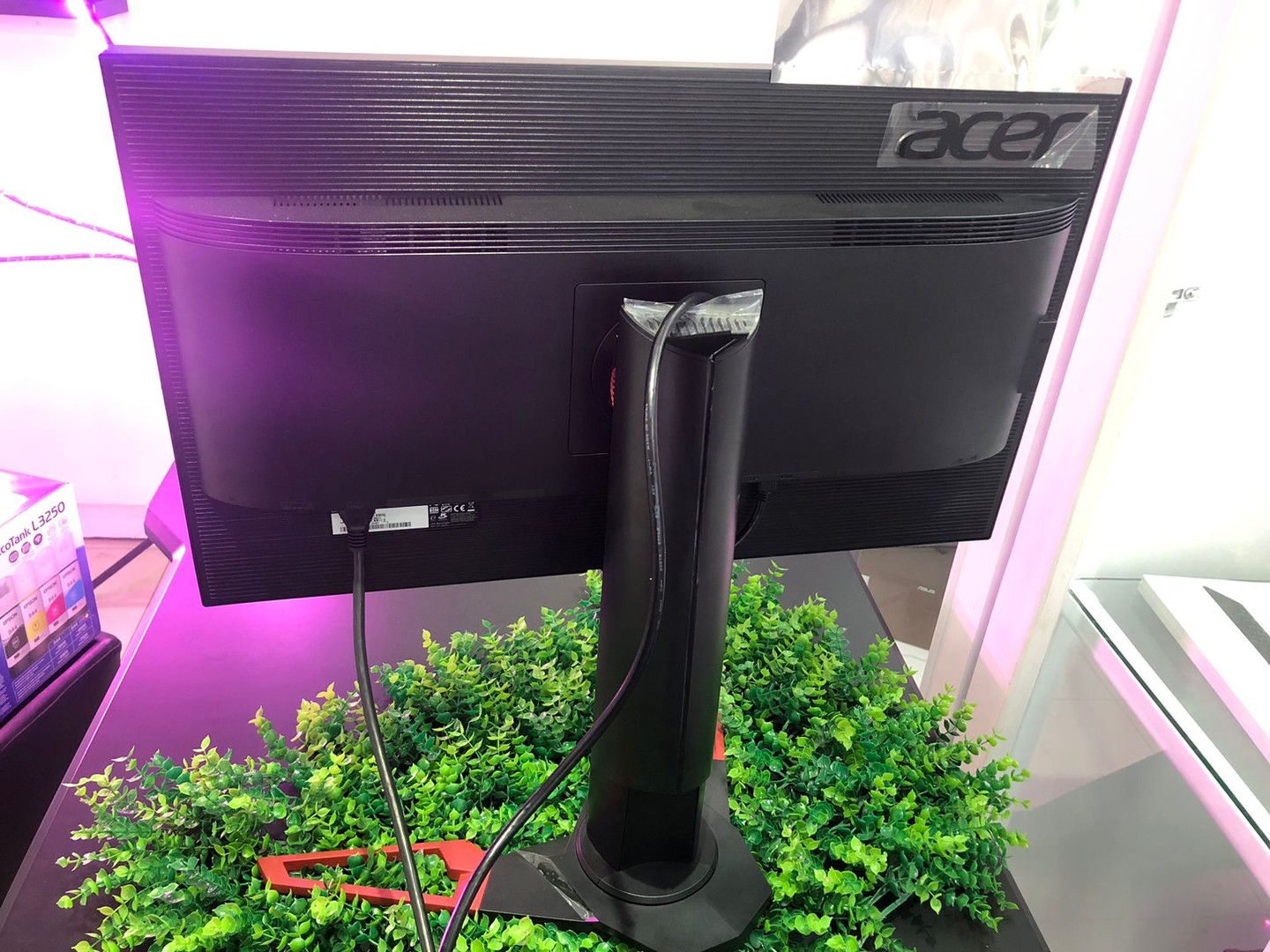 computadoras y laptops - Monitor Gaming Nuevo Acer Predator XB1 27`` 165Hz IPS 2K NVIDIA G-SYNC 8