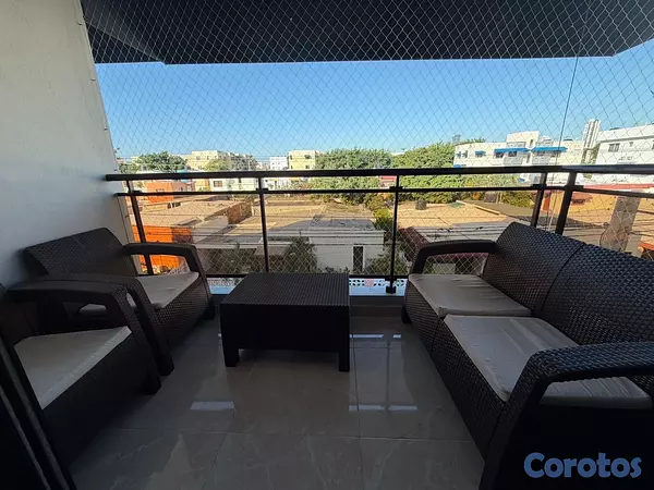 apartamentos - vendo independencia urbanización tropical pis 3 con dos habitaciones dos baños  2