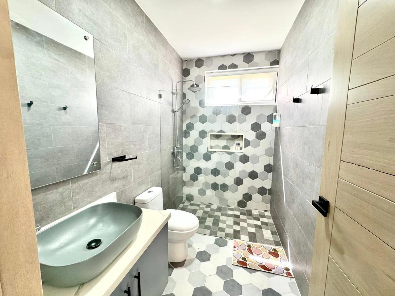 casas vacacionales y villas - 🏡 Villa en Venta – Sosúa Ocean Village | Confort, Estilo y Ubicación Premium 9