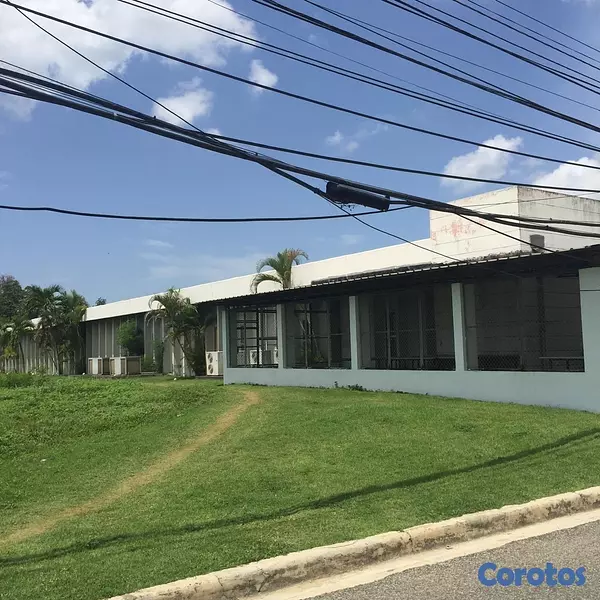 oficinas y locales comerciales - Gran nave Industrial Zona Franca San isidro  2