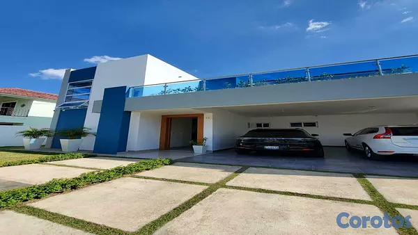 casas - MODERNA Y AMPLIA CASA EN VENTA- SANTIAGO DE LOS CABALLEROS. 3