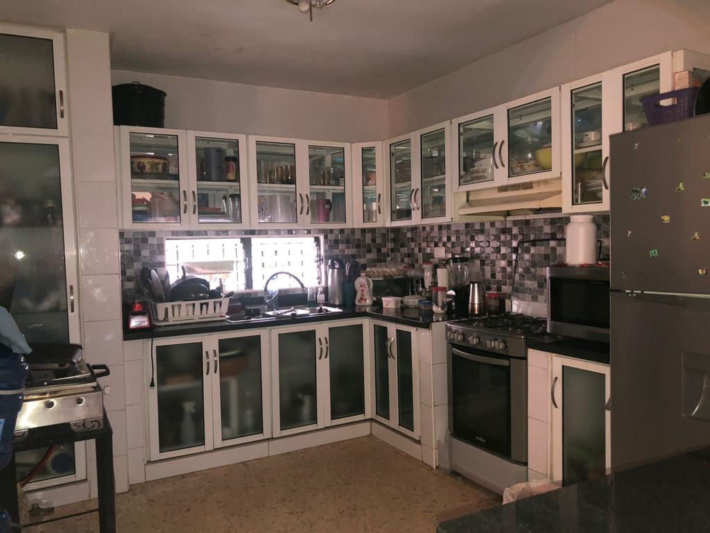 casas - ▶️Se vende casa 2 niveles en Cabirma del Este(Próximo a la Charles de Gaulle)📍� 7