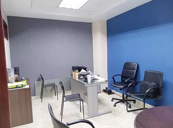oficinas y locales comerciales - Local en los prados  6