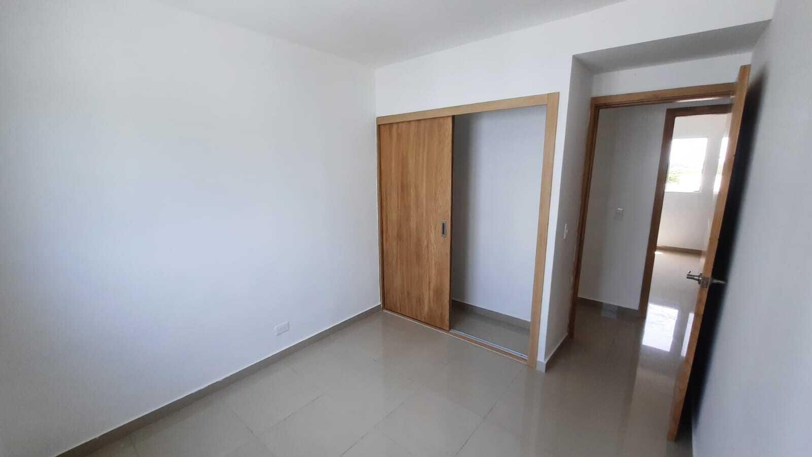 apartamentos - Apartamento en Venta de Tres Habitaciones 7