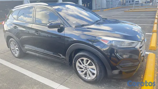 jeepetas y camionetas - Venta Hyundai Tucson 3