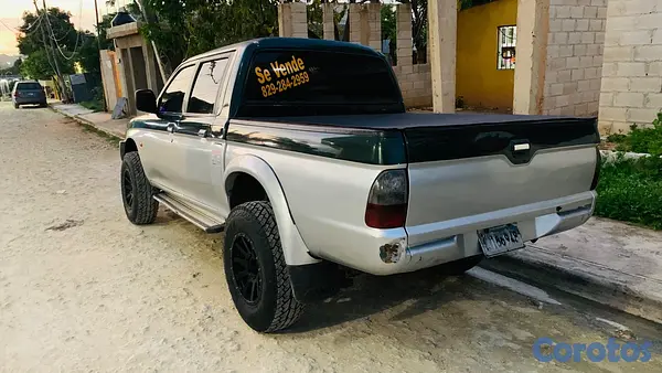 camiones y vehiculos pesados - Mitsubishit  9