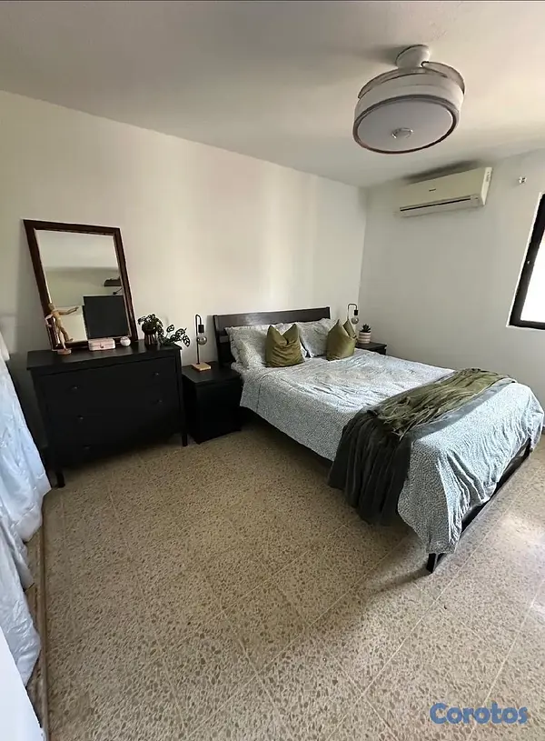 apartamentos - 🏙️ *Apartamento en Venta 
Bella Vista Sur*📍 
💰 USD 165,000$
 6