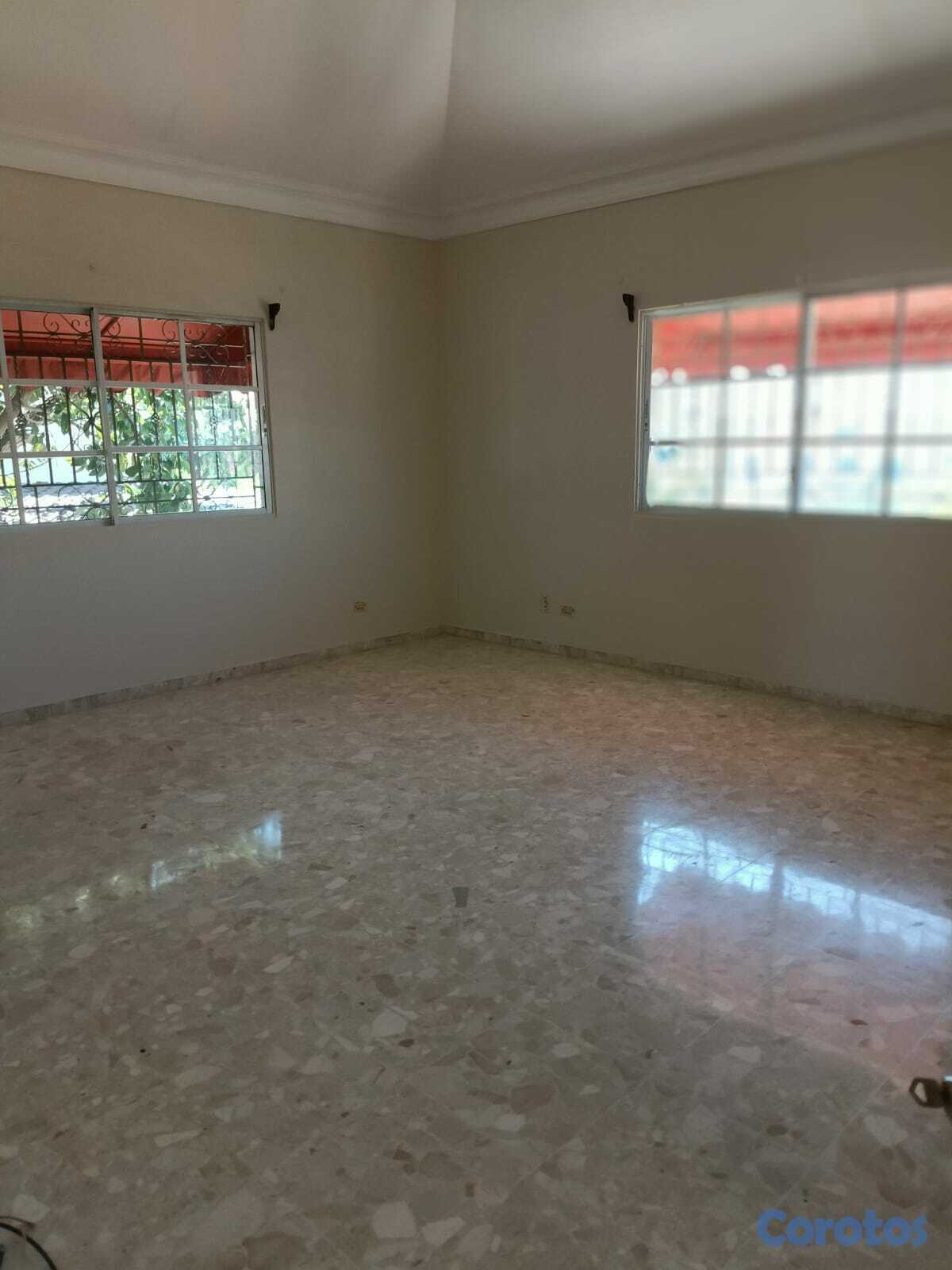 casas - ALQUILO CASA DE 2 NIVELES EN COLINAS DEL OESTE 9