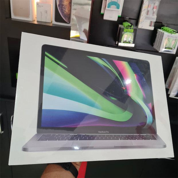 Oferta Macbook Pro M1 13 pulgadas 2020, tienda física