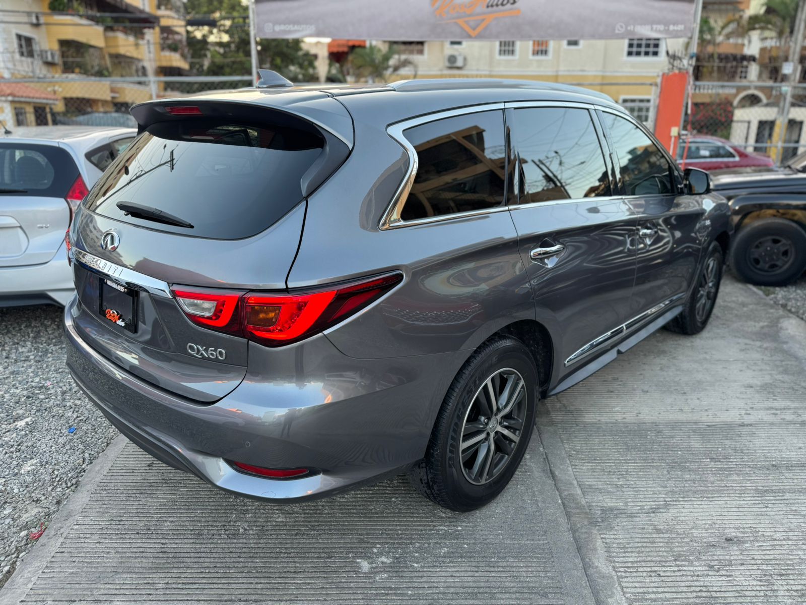 jeepetas y camionetas - Infiniti QX60 2017 5
