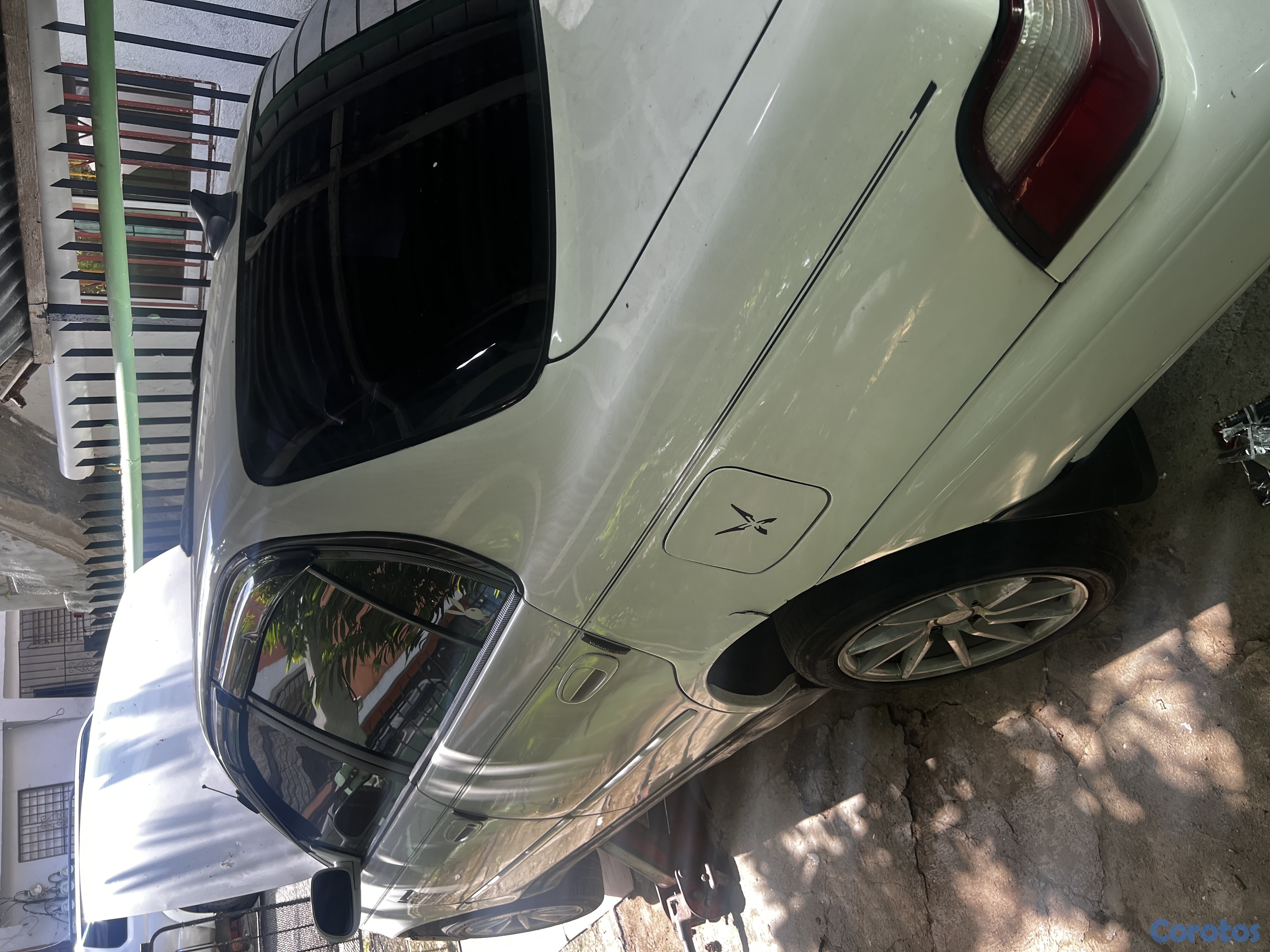 carros - Toyota Corolla 1997 blanco (PERLA)  2