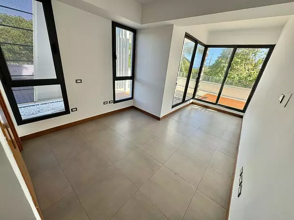 apartamentos - Vendo apartamento en Bella Vista Sur. 5