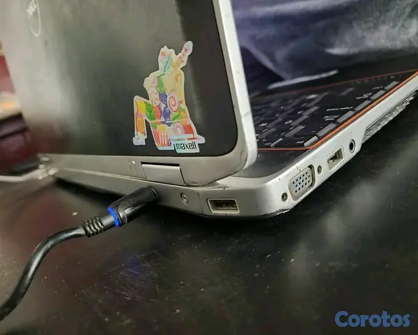 computadoras y laptops - Laptop Dell latitude E6520 4