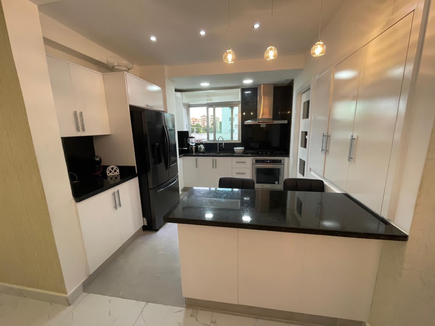 apartamentos - Venta de apartamento de lujo en Alma Rosa primera Santo Domingo 