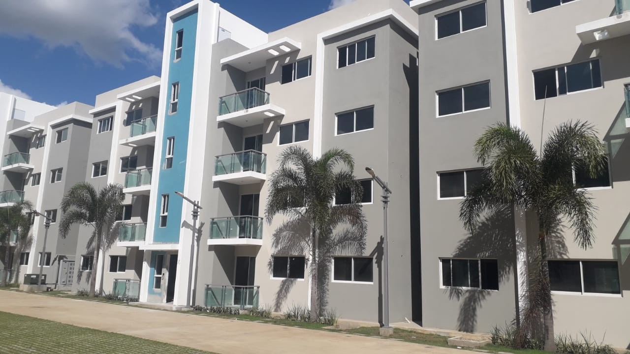 Apartamento tipo Resort, nuevo con 43 m2 Azotea y 100m2