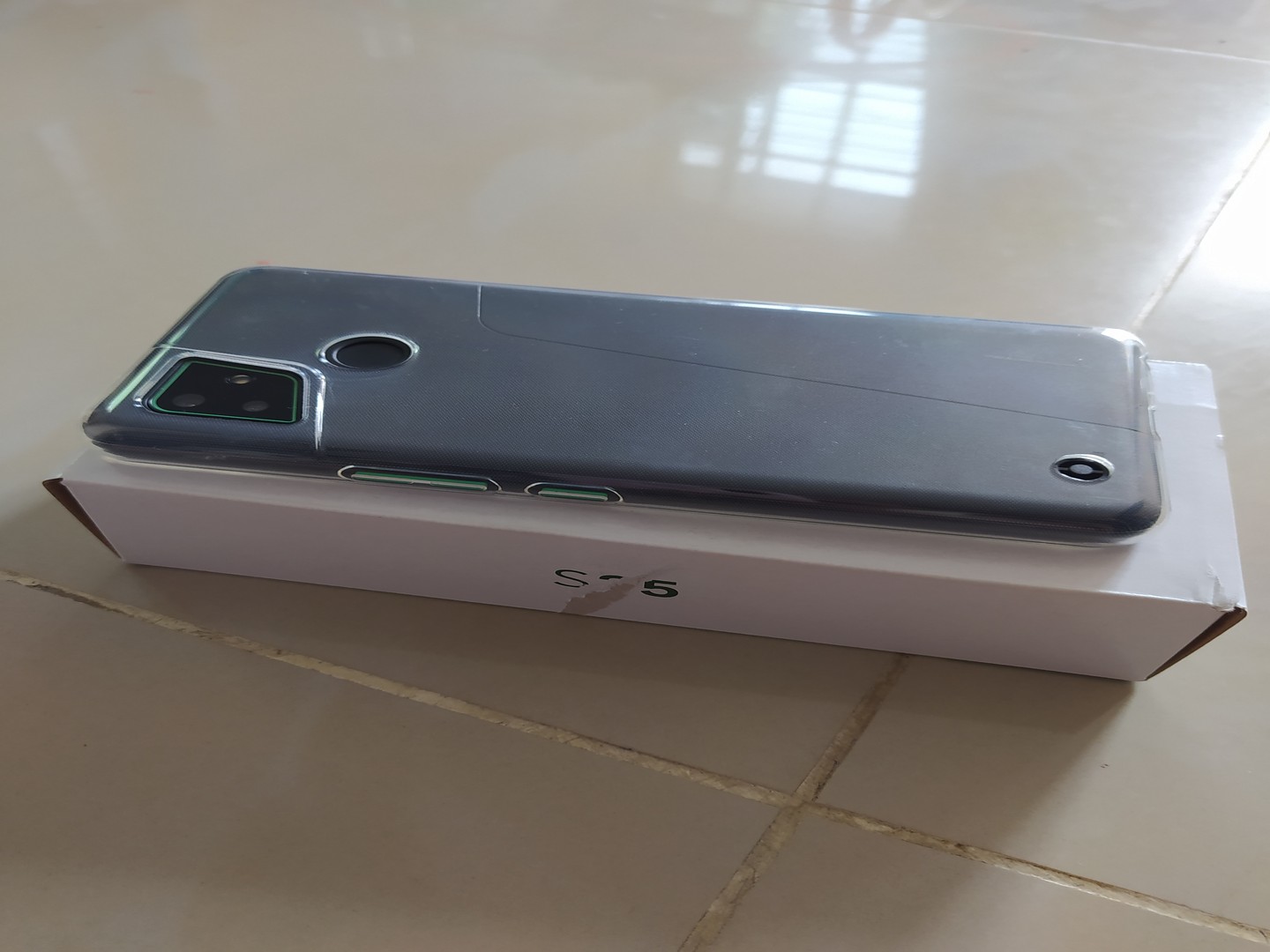 celulares y tabletas - ALTICE S35 UN MES DE USO, EN SU CAJA CON ACCESORIOS, Coge 2 SIM.