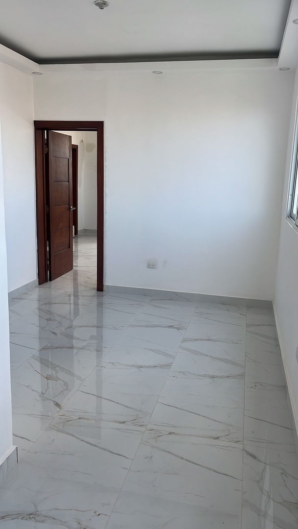 apartamentos - Amplio Penthouse de 3 niveles en Prado Oriental 4