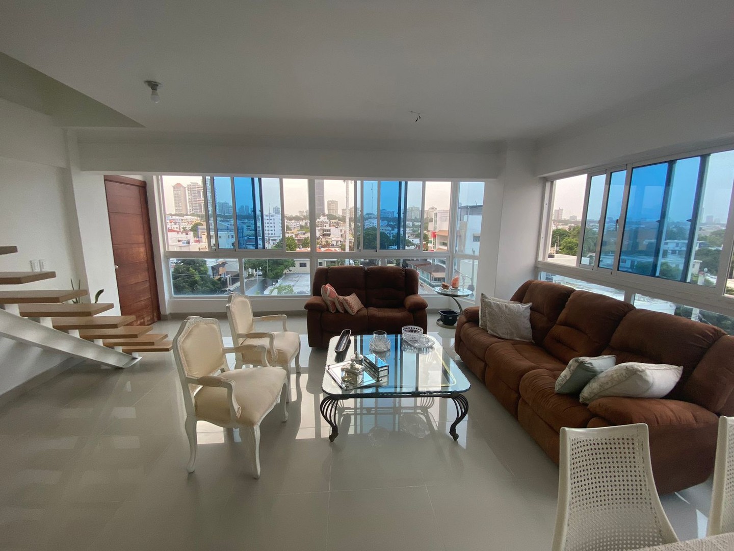 apartamentos - Apartamento en venta en sector Velazcasas, Avenida Independencia, 2 habitaciones