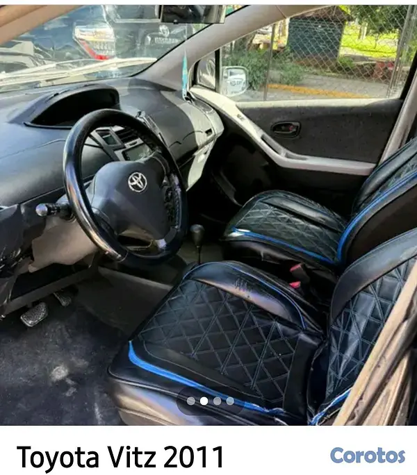 carros - Toyota Vitz   4