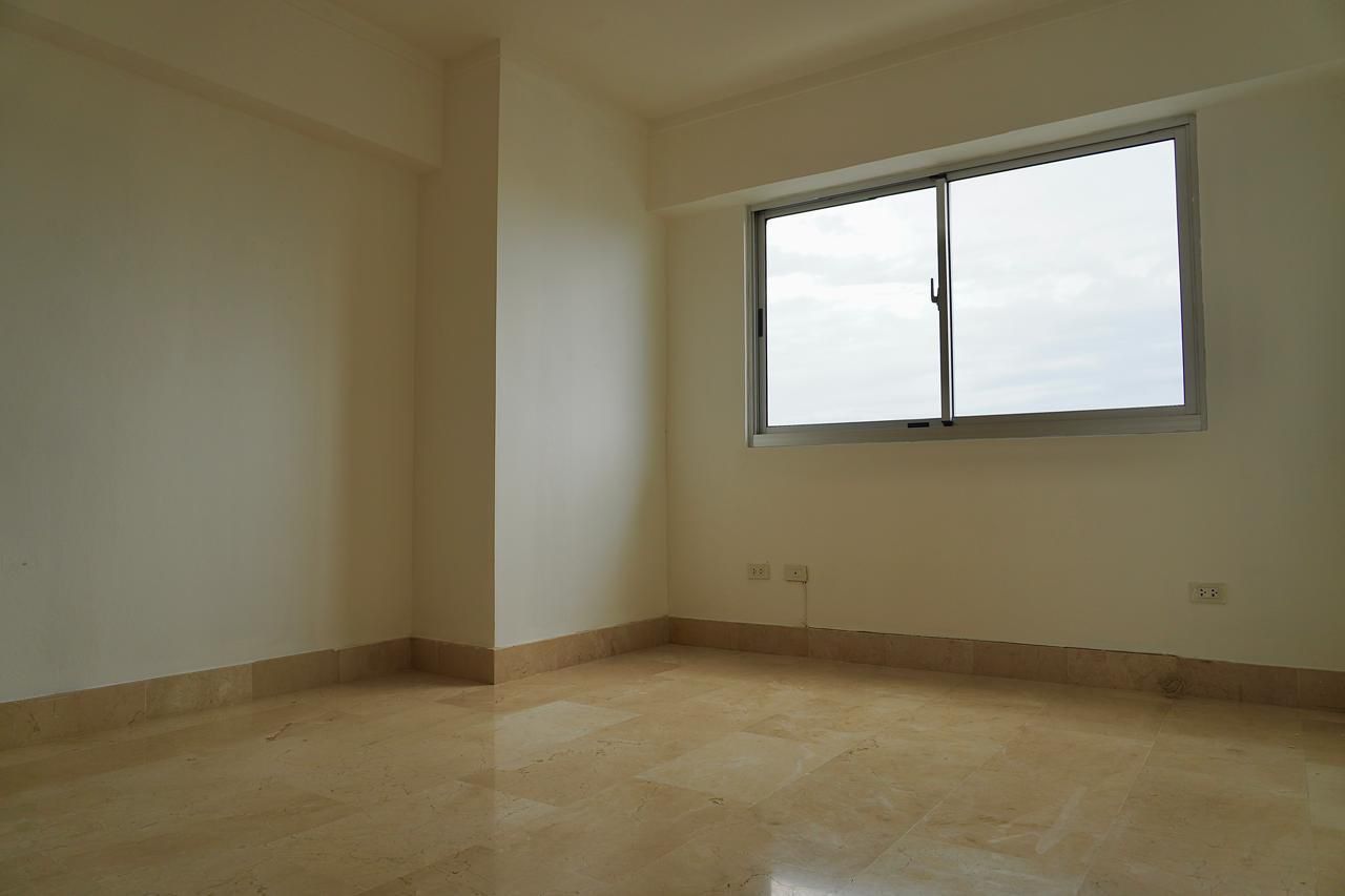 apartamentos - Alquilo apartamento en Piantini 2