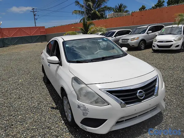 carros - NISSAN VERSA 2016 5