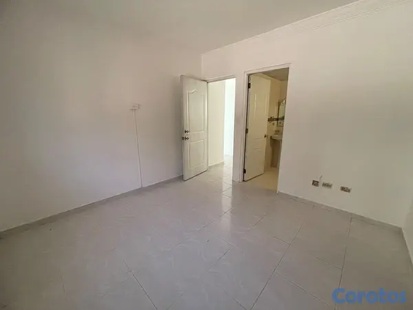 apartamentos - Apartamento en San Benito  5