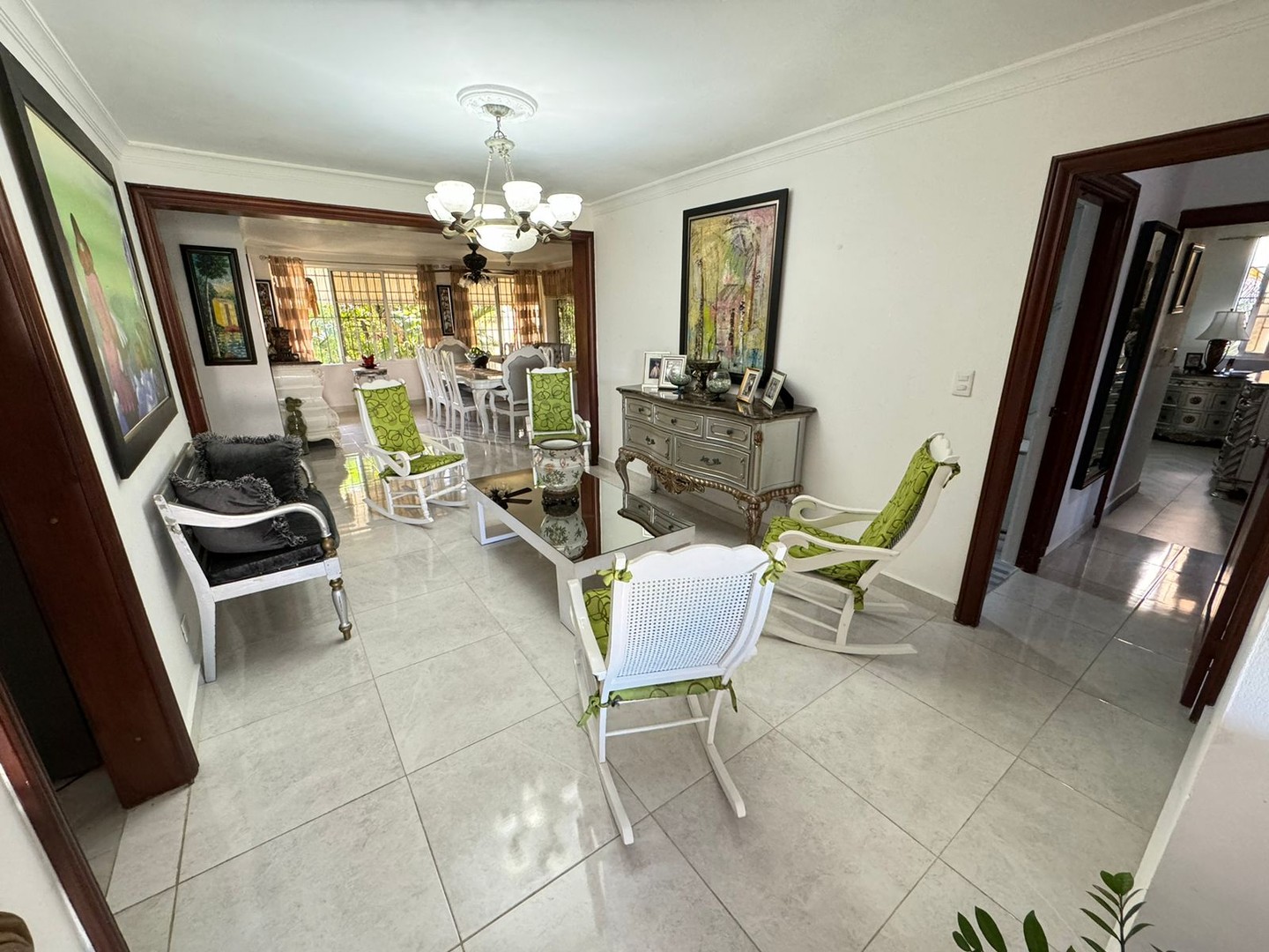 apartamentos - Apartamento en Venta
GASCUE
RD$10,900,000.00
Mantenimiento: RD$3,500.00
 4
